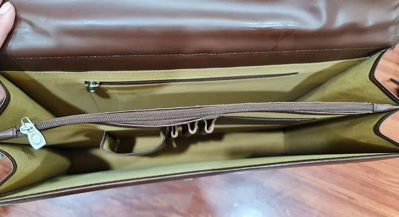 Laptop Briefcase Bag (Crafted Leather Bag) 4