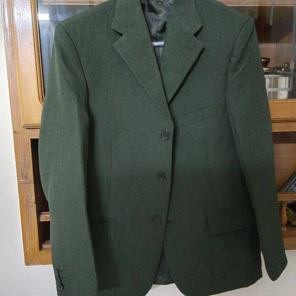 3 piece green pentcoat 0