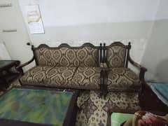 Premium Sheesham Wood’s Unique Sofa Set 6 Seater for urgent sale