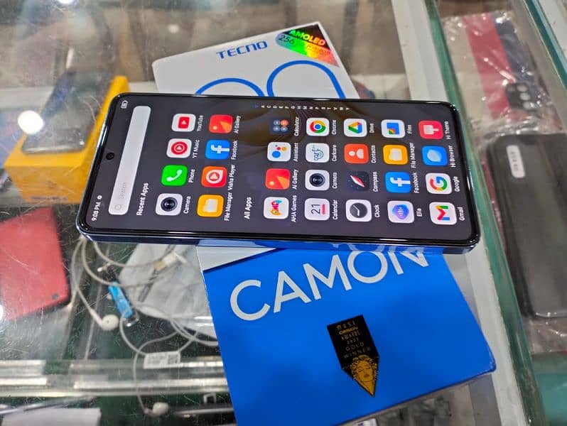 Tecno Camon 20 pro 8+256 3