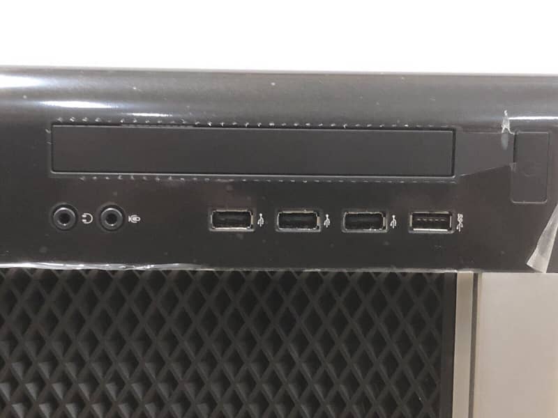 Dell Precision T7910 (18/20 Core Xeon Dual Pro) 6