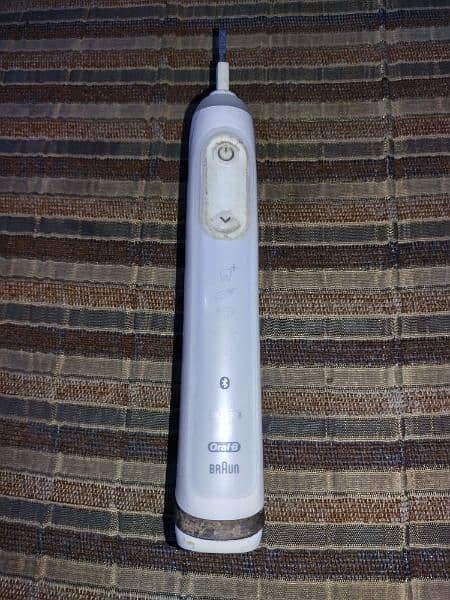 Braun Oral-B  Electric Professional Care Toothbrush 3