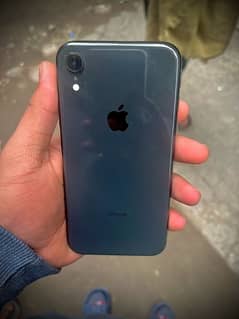 iphone xr 10/10 non pta water pak all ok