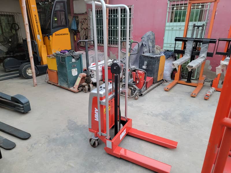 VMAX 480Kg Semi Electric Mini Stacker Lifter for Sale in Karachi Pakis 0