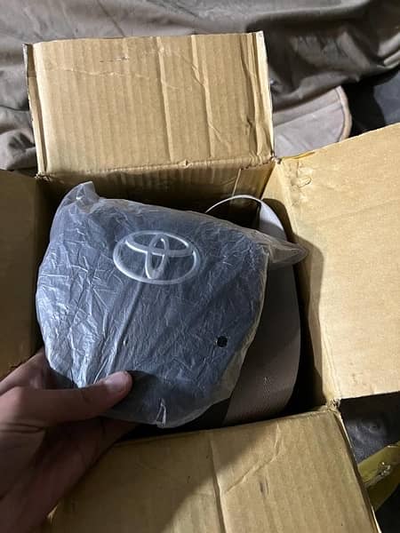 Toyota Yaris 2022 airbag covers and Dashboard pad 11