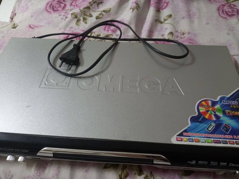 Omega DVD player 1