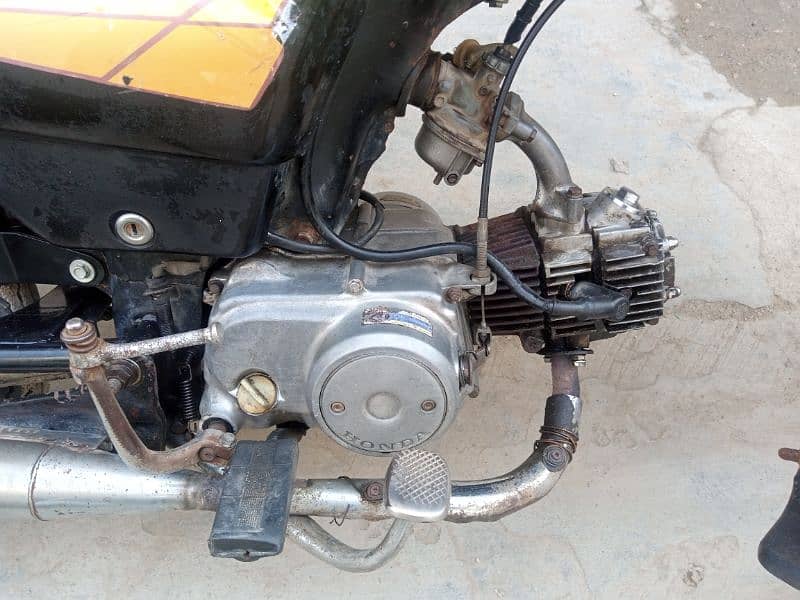 HONDA 70 FOR SALE 2005 , KARACHI NUMBER 1