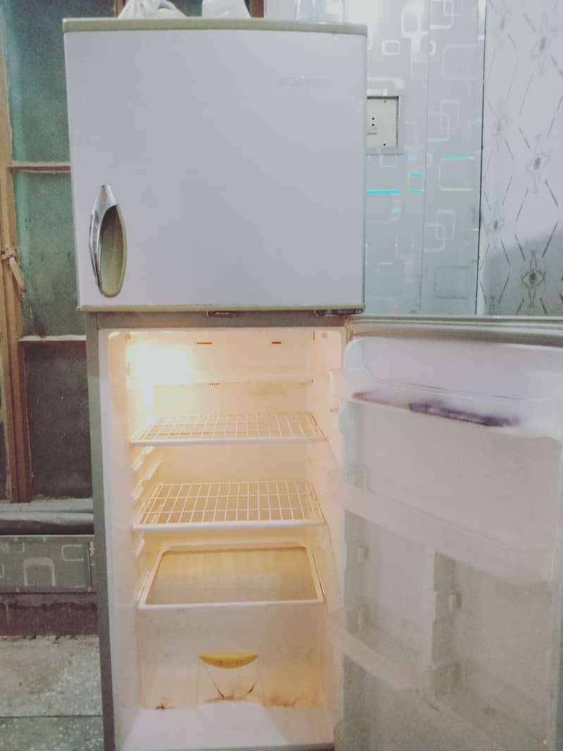 Imported Sansui refrigerator 2