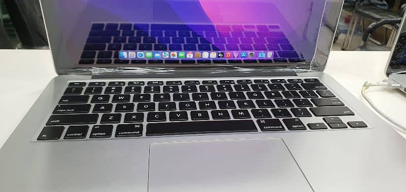 Apple MacBook Pro 2015 Laptop for sale 4