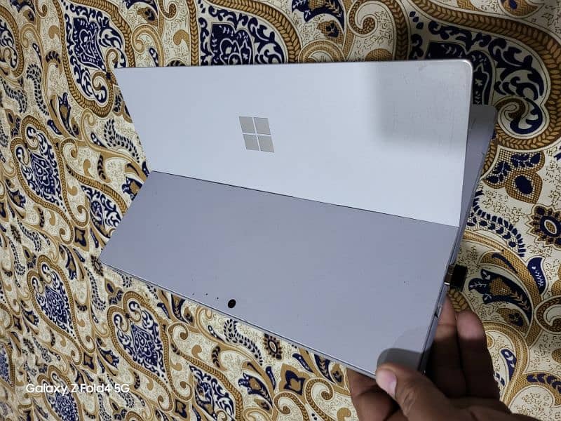 Microsoft Surface pro 5 Core i7 7th gen 512/16 gb mint clean 13
