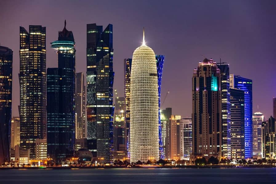 qatar freelance azad visa available on full done base - 03367154305 2