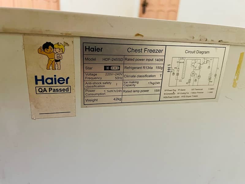 Chest freezer in good condition 2