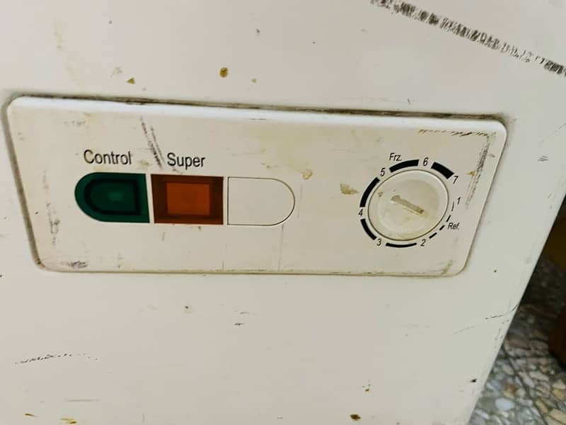 Chest freezer in good condition 4