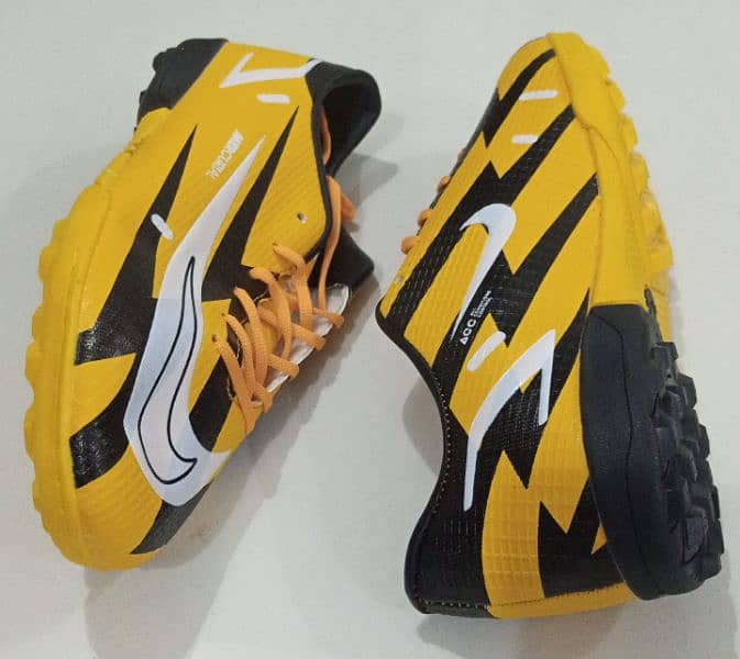Nike Air Zoom Football Shoes | Gripper 1