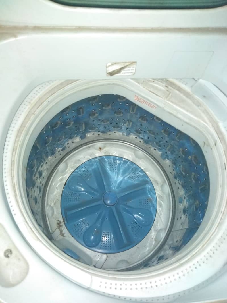 Hitachi Fully Automatic Washing Machine for Sale 2