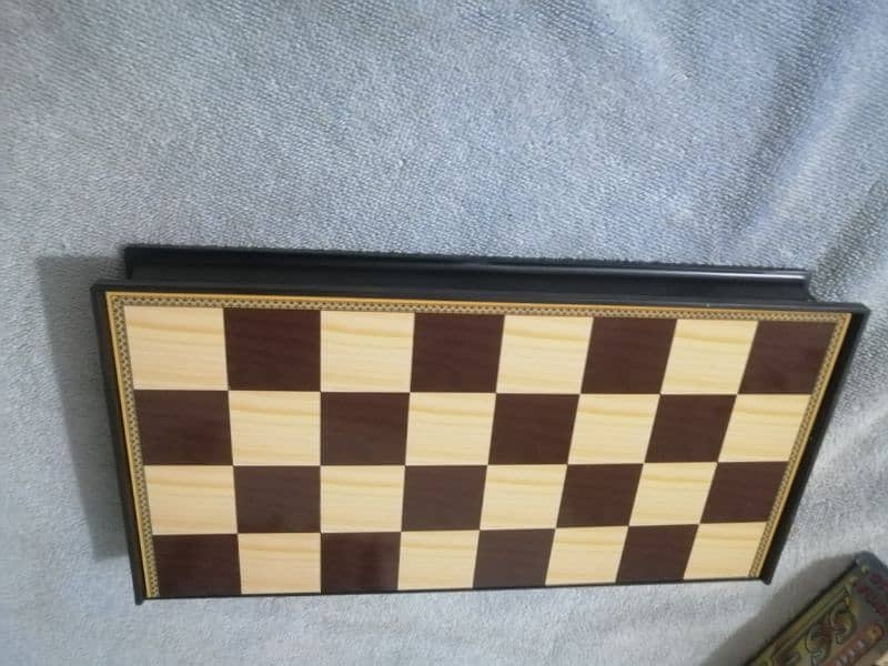 Chess magnetic titans board 12