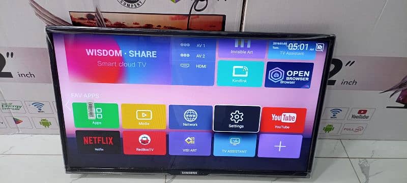 LED TV 32 INCH SAMSUNG ANDROID ULTRA SLIM 4K IPS 2