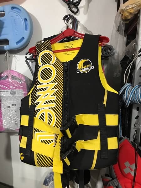life jacket 0