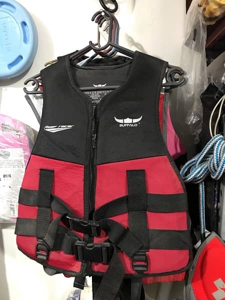 life jacket 1