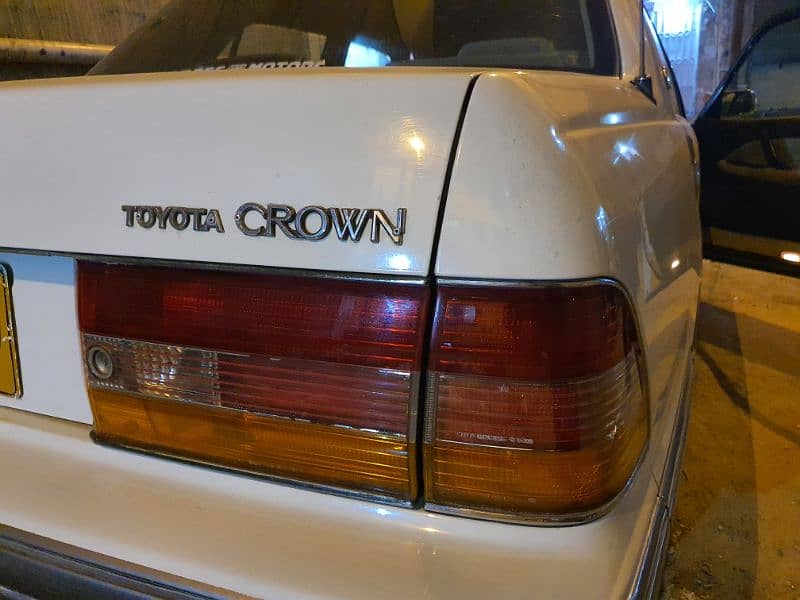 Toyota crown 1997 Royal saloon 13