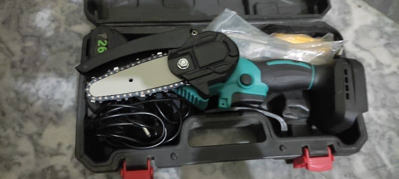 Mini Electric chain Saw 1