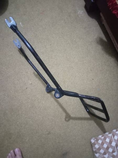 Suzuki gs150 back carrier and Honda parts 0