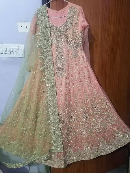 I am selling bridal dress in new condition 1