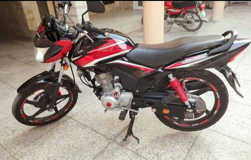CB 125F BEST CONDITION AS LIKE NEW 1