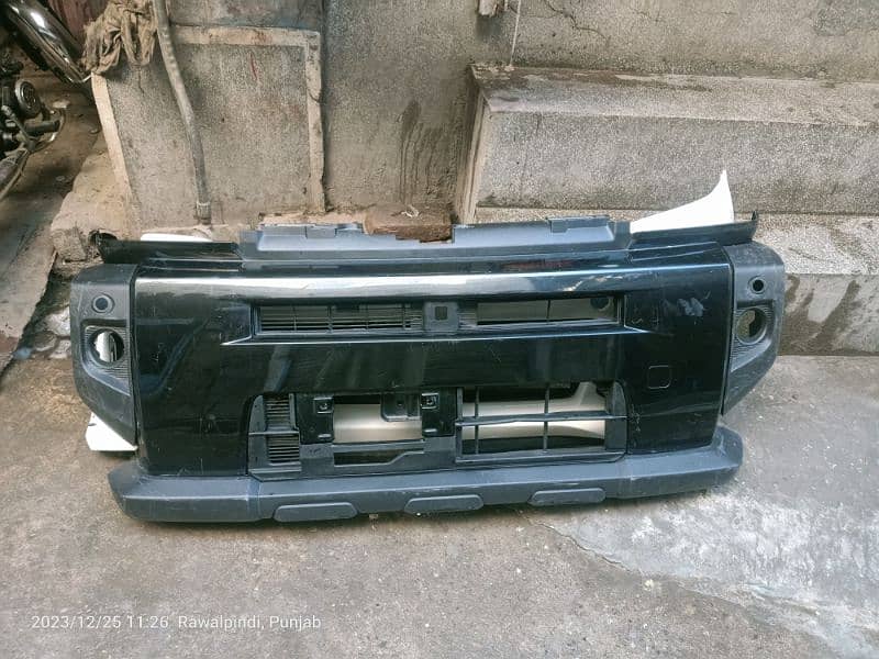 Daihatsu Taft All body parts available 3