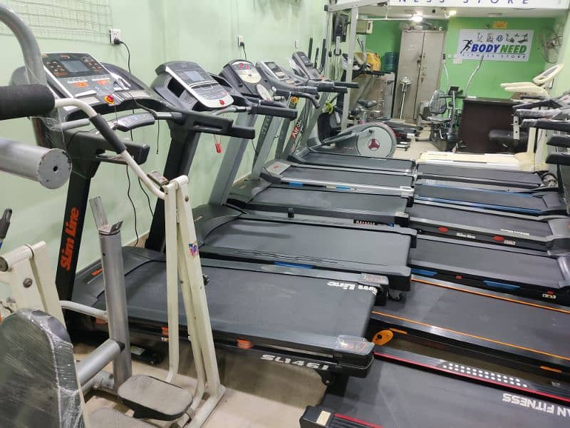Slightly Used Treadmills machines Available contact now 1