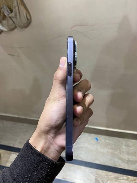 IPhone 14 Pro Max   512 GB  PTA approved 4