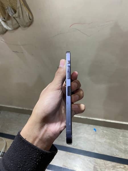 IPhone 14 Pro Max   512 GB  PTA approved 5