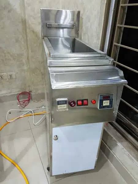 Double deep fryer/and all commercial kitchen equipment ,  pizza oven 8
