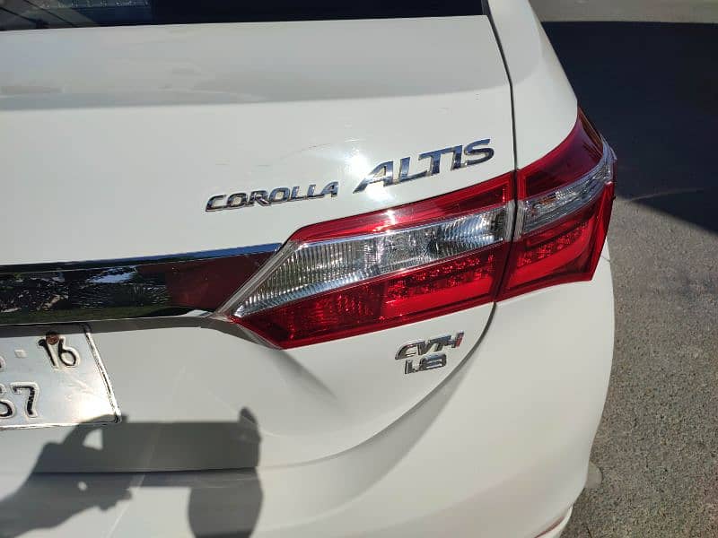 Toyota Corolla Altis Grandy 12