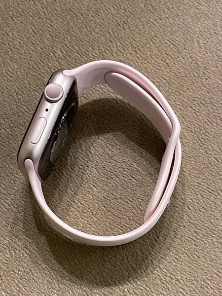 Apple watch series 9 45mm Pink 2