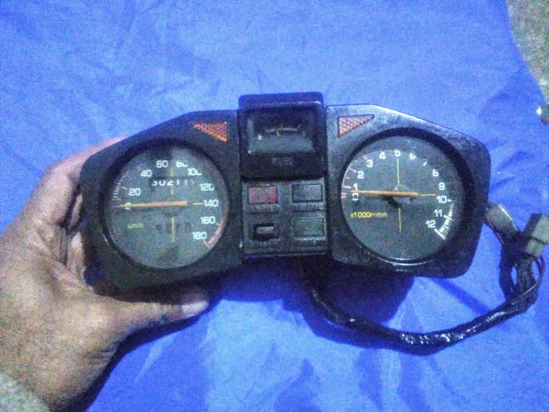 Yamaha rxz135 rx115 original meter in genuine condition 0