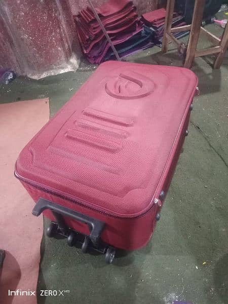 Luggage/trolley Bag's 1
