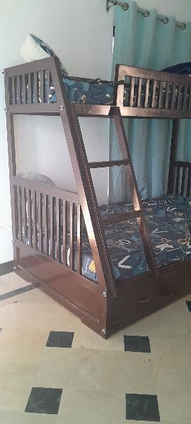 Bunk King bed pure biaar wood . discount lga dia h 1