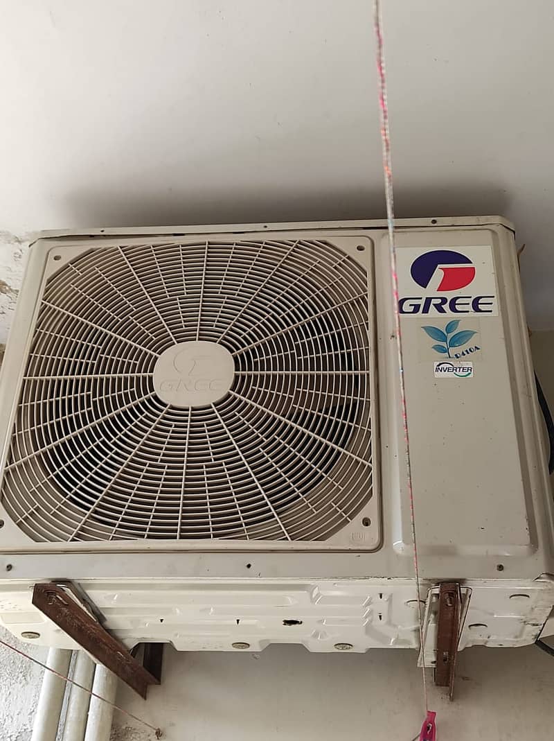 1.5 Ton gree Inverter AC 4