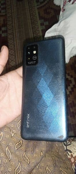 Infinix Note 8i 6/128 with box, not exchange 1