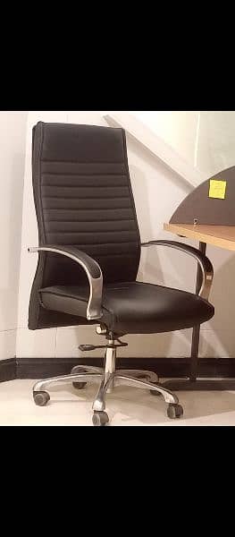 executive chairs, mash chairs, gaming chairs 6