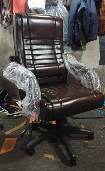 executive chairs, mash chairs, gaming chairs 11
