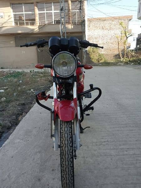 Yamaha YB125z 8