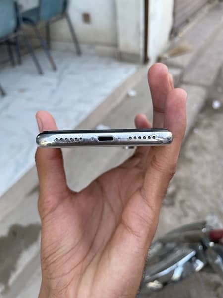 Iphone X (PTA aprove) 5