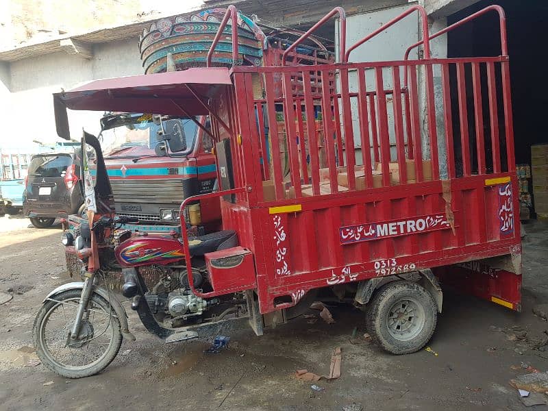 Loader rickshaw 3