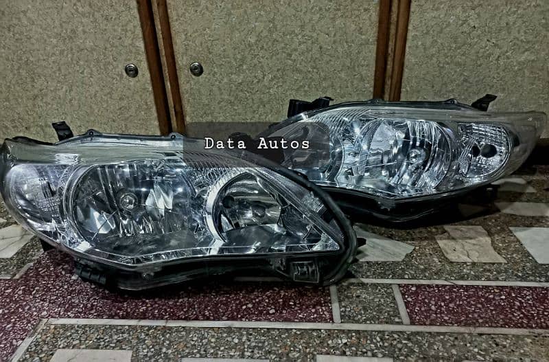 Toyota Corolla Headlights 2012 1