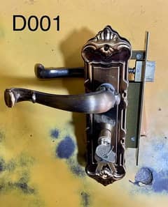 Door Handle Lock Brass Machine aur Cylinder.