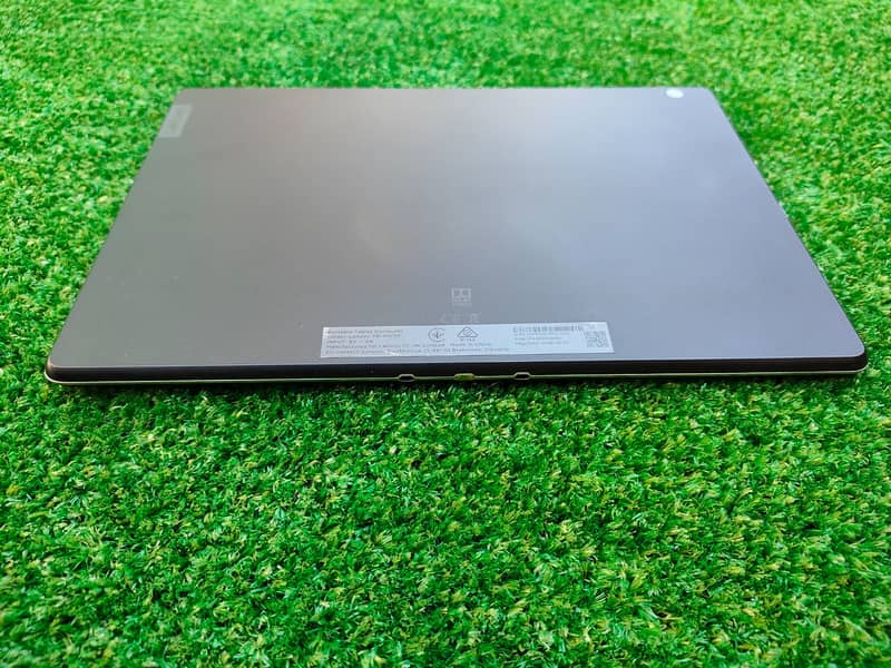 LENOVO 10Inch TB-X605F 3GB. 32GB 1