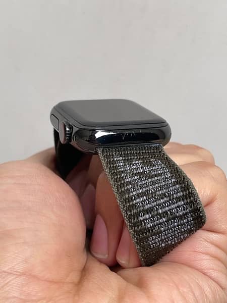Apple watch series 5 stainless steel 1