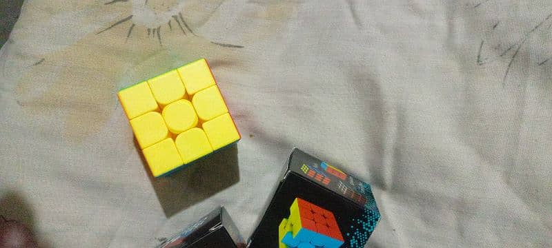 cube, rubik cube, 3*3 rubik cube, puzzles, kids puzzles, kid toys, 2
